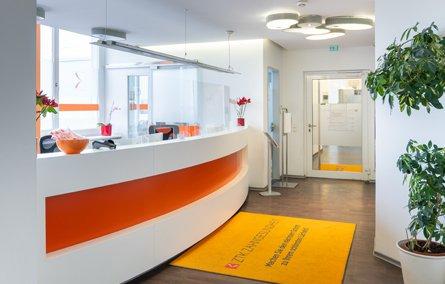 ZMV / Zahnmedizinische Verwaltungsassistentin (m/w/d) in Teilzeit (Teilzeit | München)